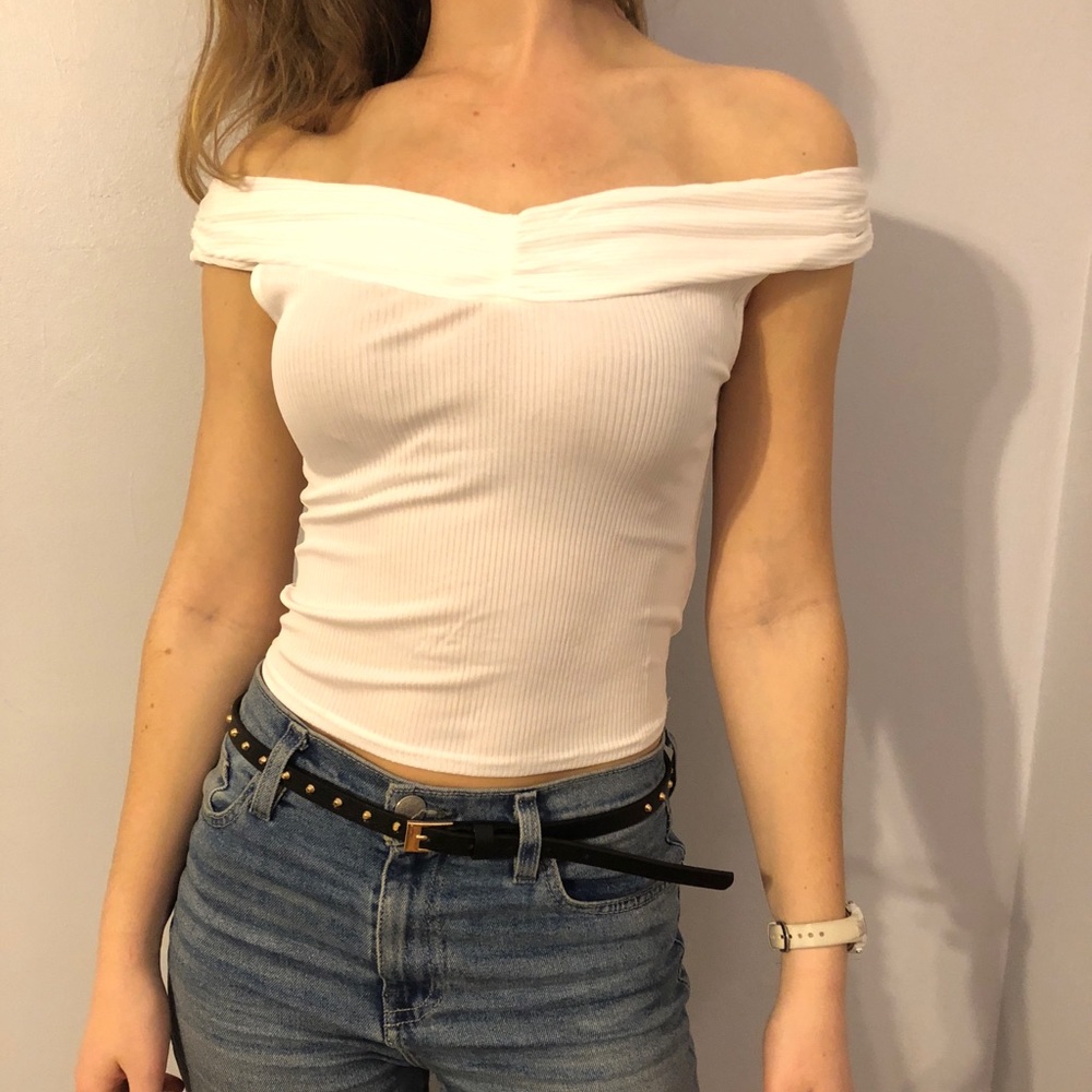 white off the shoulder crop